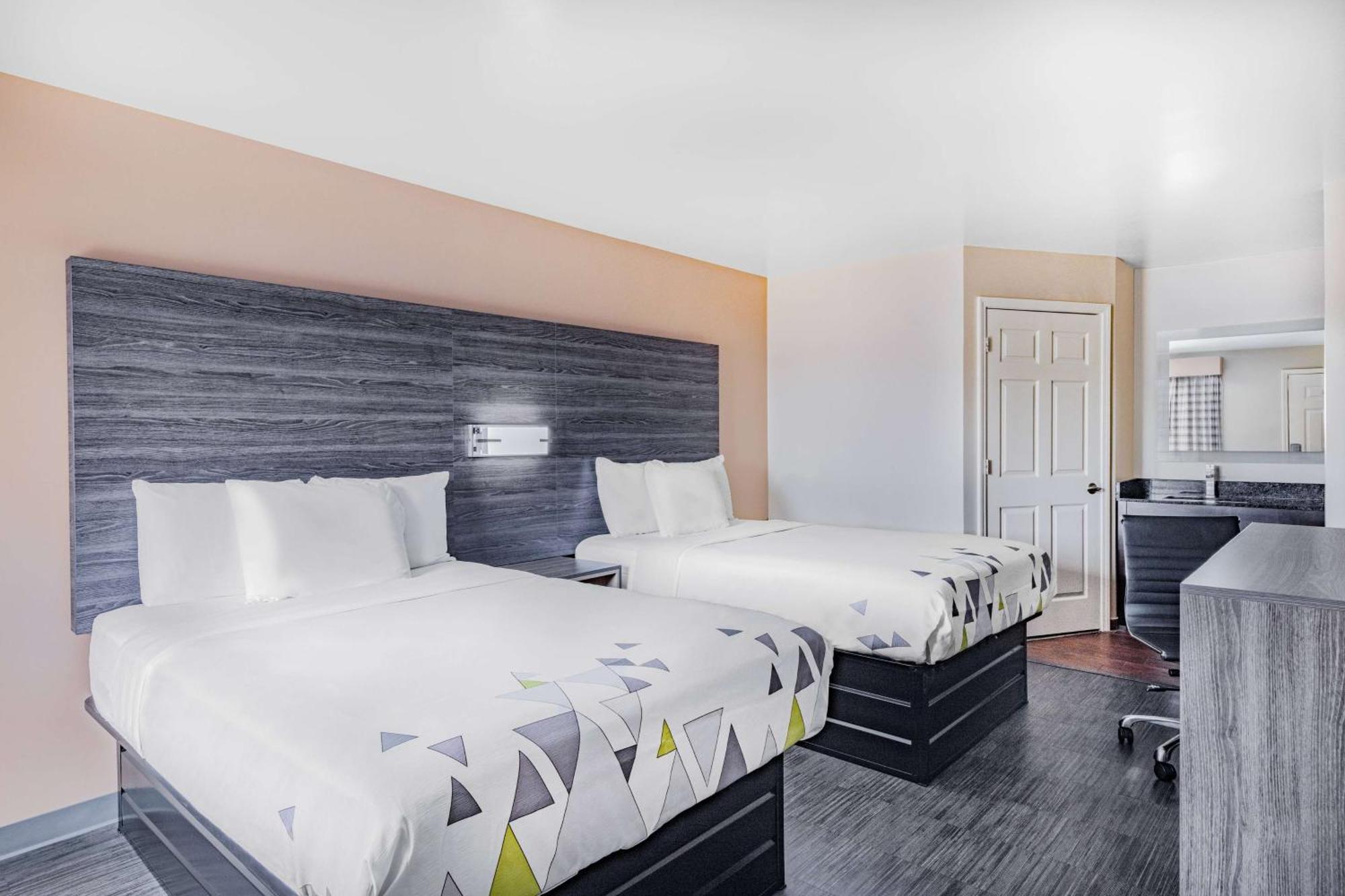 Baymont By Wyndham Commerce Ga Near Tanger Outlets Mall Luaran gambar