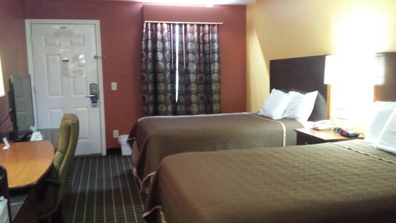 Baymont By Wyndham Commerce Ga Near Tanger Outlets Mall Luaran gambar