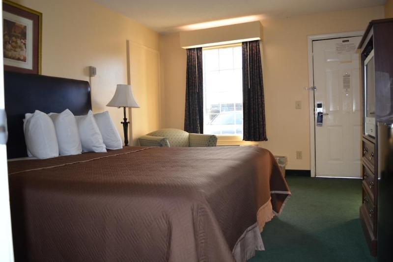 Baymont By Wyndham Commerce Ga Near Tanger Outlets Mall Luaran gambar